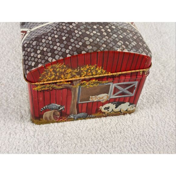 Vintage Tin Litho Barn Farm Animals Storage Box With Lid/Latch - Picture 5 of 15